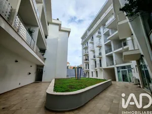 Shop/Premises commercial in Olbia