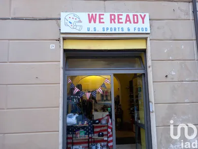 Shop/Premises commercial in Savona
