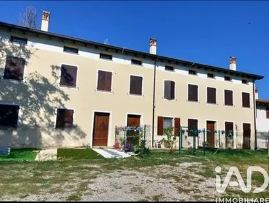 Casa / Villa indipendente in San Felice sul Panaro
