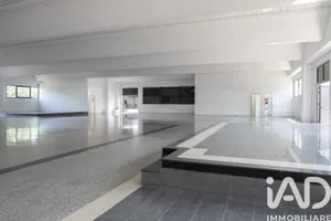 Shop/Premises commercial in Porto Sant'Elpidio