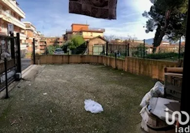 Shop/Premises commercial in Mentana