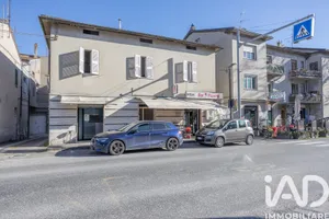 Appartamento 5 locali in Castelplanio