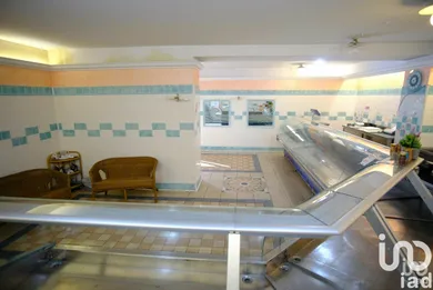 Shop/Premises commercial in Fabriano