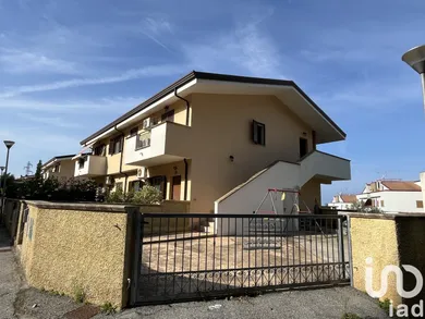 Appartamento in Longobardi