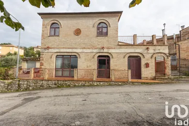 Appartamento in Montottone