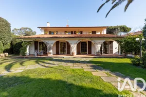 Casa/Villa in Pisa
