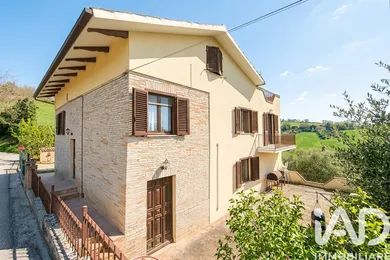 Appartamento in Mogliano