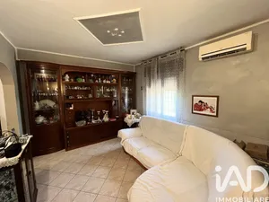 Casa / Villa  indipendente in Novi di Modena
