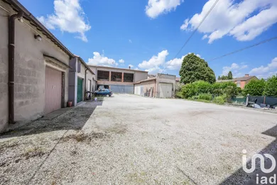 House in Migliaro