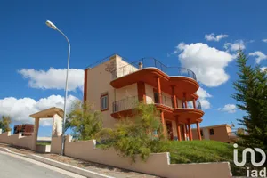 Chiatta / Casa galleggiante in Offida