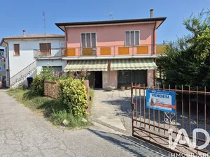 Townhouse in Corbola