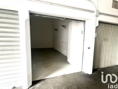 Box in Genova