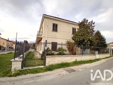Casa/Villa in Alanno