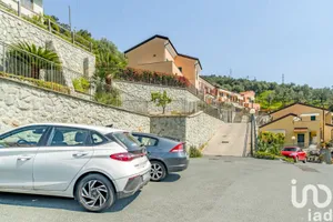 Appartamento in Giustenice