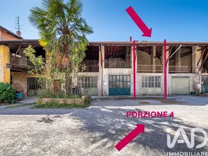 Posto auto in Rovello Porro