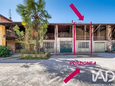 Posto auto in Rovello Porro