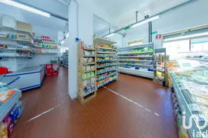 Negozio / locale commerciale in Genova