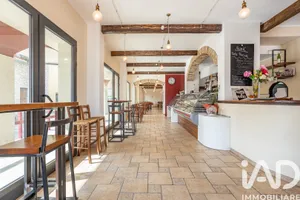 Shop/Premises commercial in Loreto