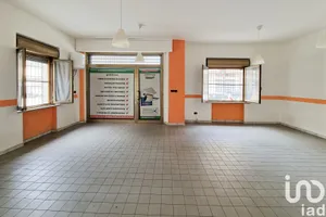 Shop/Premises commercial in San Benedetto del Tronto