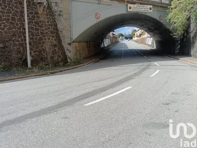Shop/Premises commercial in Genova