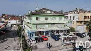 Negozio / locale commerciale in Padova