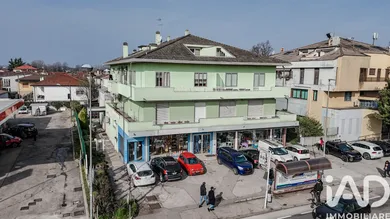 Negozio / locale commerciale in Padova