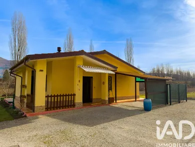 Casa / Villa indipendente in Nocera Umbra