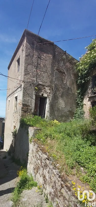 Village house in Cleto