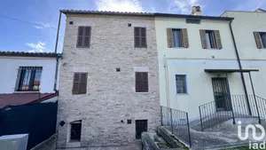 Traditional house in Falerone