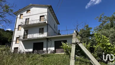 Rifugio in Monte Urano