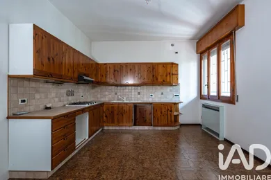 Appartamento 6 locali e più in Malalbergo