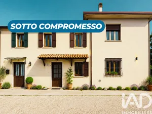 Casa / Villa  indipendente in Berra