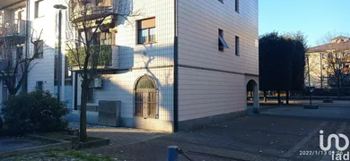 Shop/Premises commercial in Nova Milanese