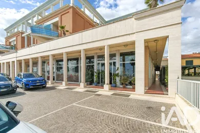 Negozio / locale commerciale in Civitanova Marche