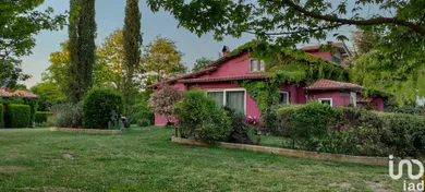 House in Sutri