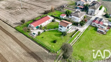 Villetta a schiera in Berra