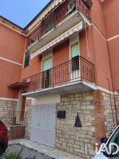 Quadrilocale in Asciano