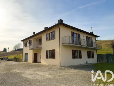 Casa / Villa indipendente in Nocera Umbra