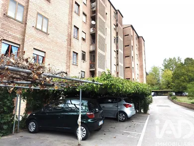 Appartamento 6 locali e più in Siena