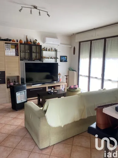 Apartment in Petriano