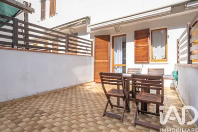 Casa / Villa indipendente in Numana