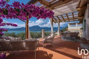 Casa/Villa in Torri del Benaco