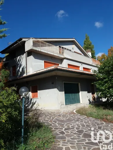 House in Castiglione Messer Raimondo