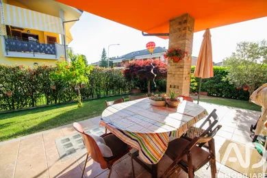 Casa / Villa  indipendente in San Benigno Canavese