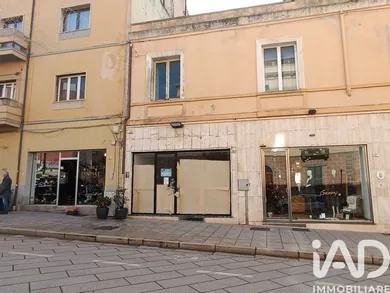 Shop/Premises commercial in Olbia
