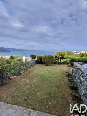 Apartment in Arenzano