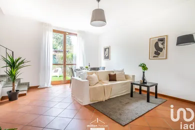 Casa / Villa  indipendente in Comabbio