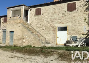 Casa/Villa in Cossignano