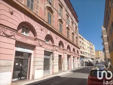 Shop/Premises commercial in Ancona