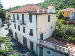 Appartamento 6 locali e più in Prelà